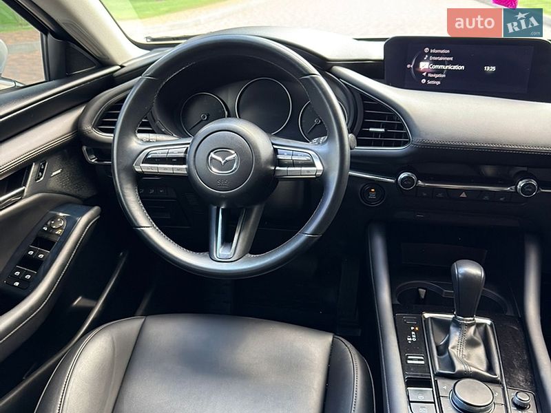 Седан Mazda 3 2020 в Киеве