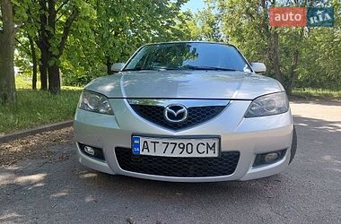 Седан Mazda 3 2008 в Жовтих Водах