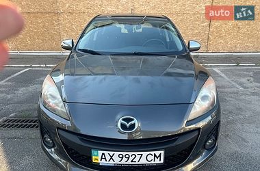 Хэтчбек Mazda 3 2011 в Киеве