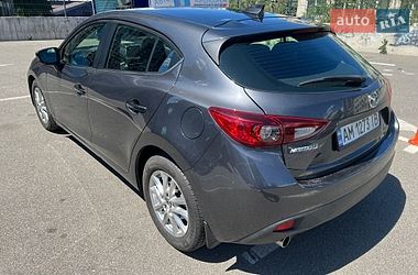 Хэтчбек Mazda 3 2016 в Киеве