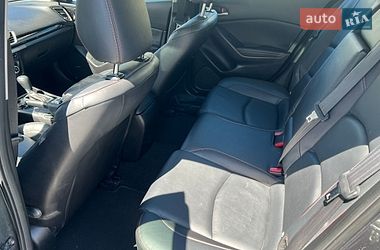 Хэтчбек Mazda 3 2016 в Киеве