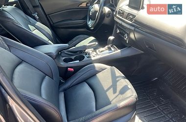 Хэтчбек Mazda 3 2016 в Киеве