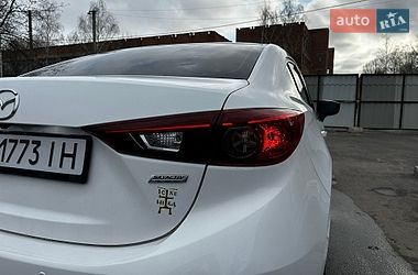 Седан Mazda 3 2017 в Полтаве