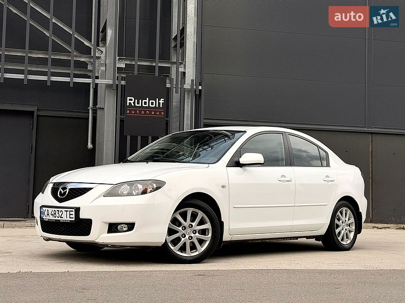 Седан Mazda 3 2009 в Києві