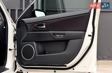 Седан Mazda 3 2009 в Києві