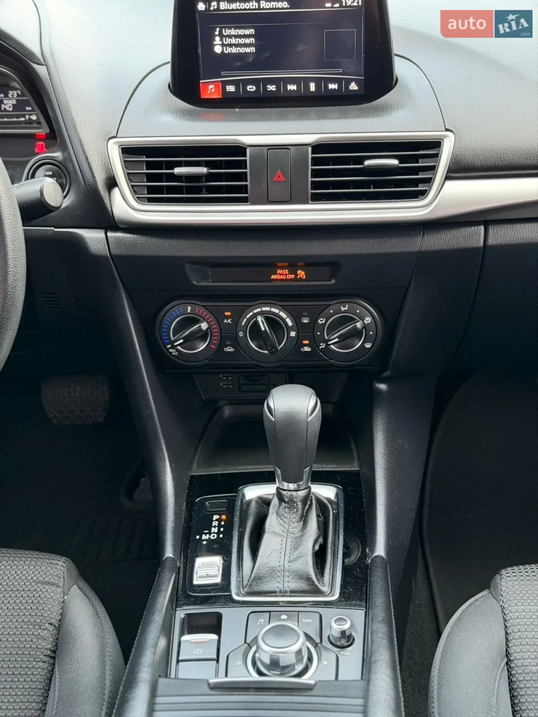 2017 Mazda 3 - мініатюра 15
