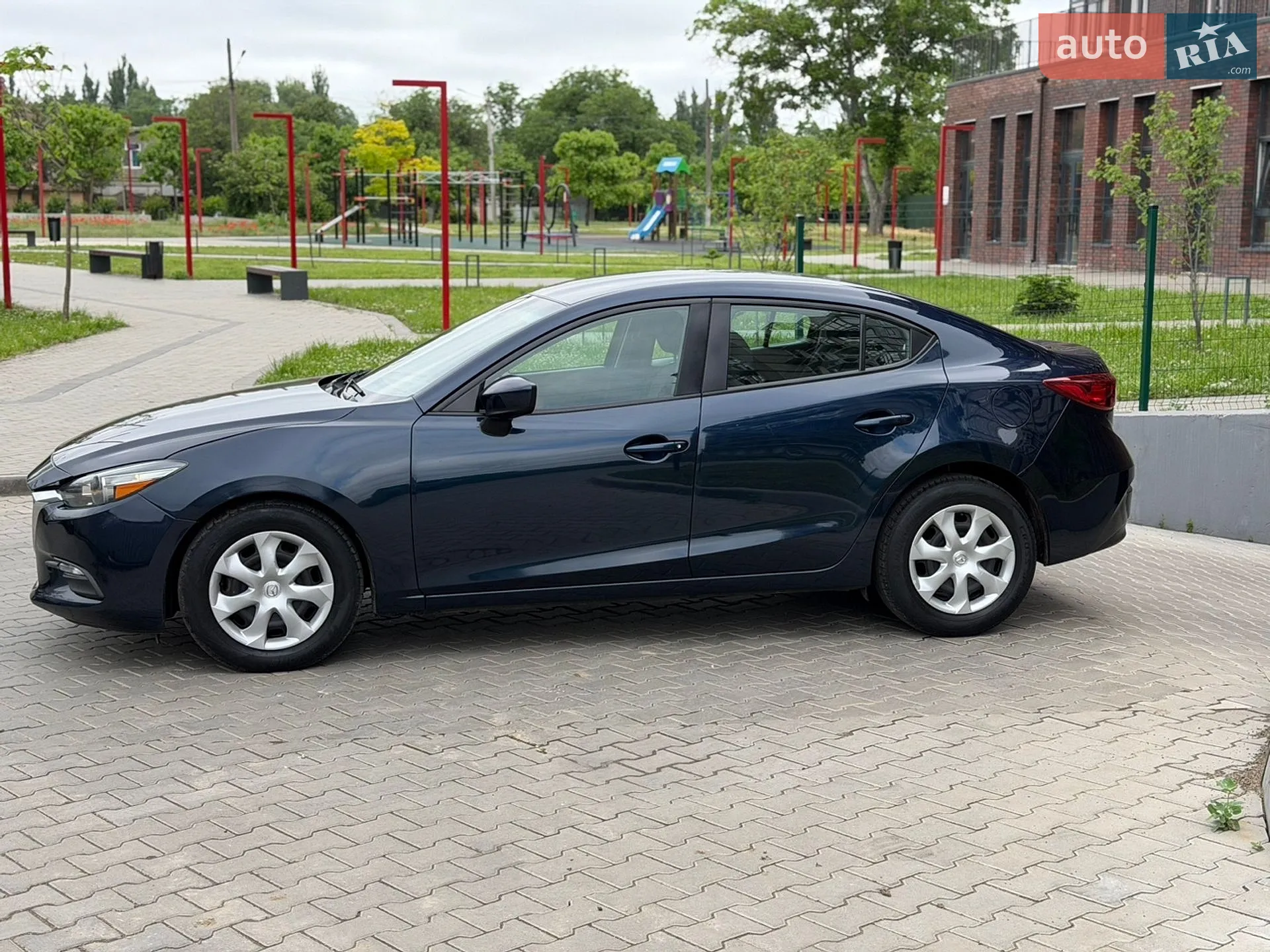 2016 Mazda 3 - мініатюра 2