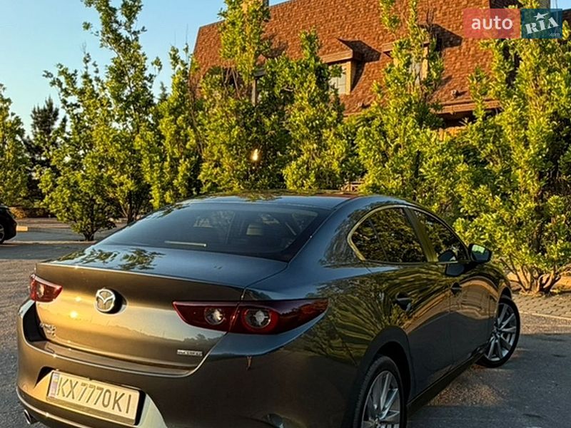 Седан Mazda 3 2022 в Харкові