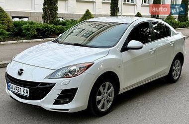 Седан Mazda 3 2010 в Києві