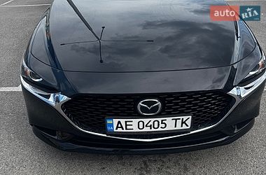 Седан Mazda 3 2018 в Днепре