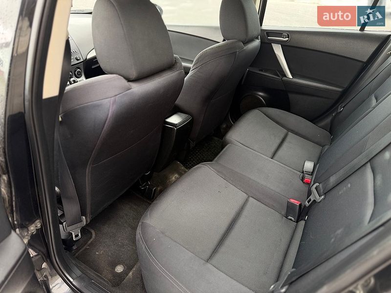 Хэтчбек Mazda 3 2009 в Львове