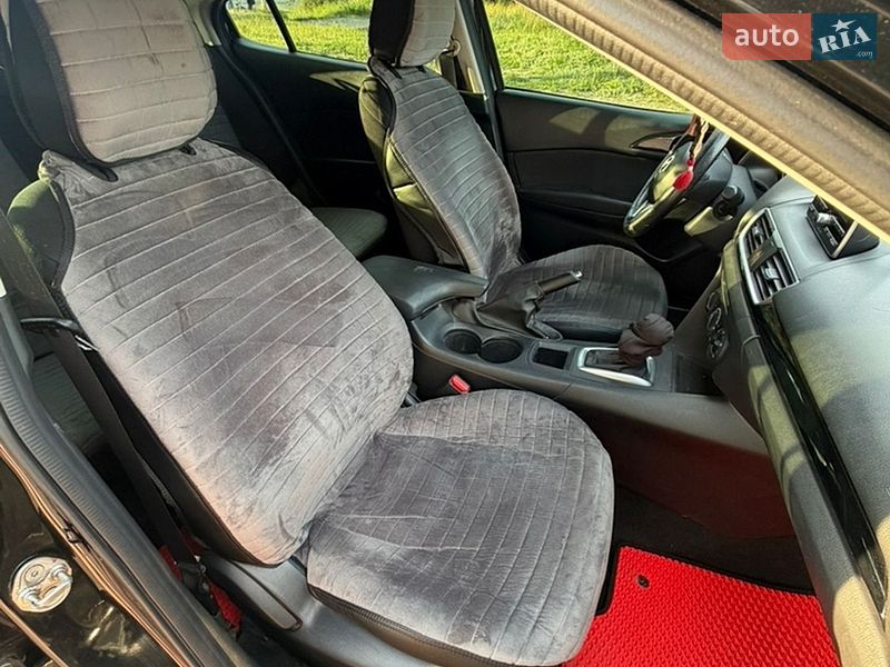Седан Mazda 3 2013 в Светловодске