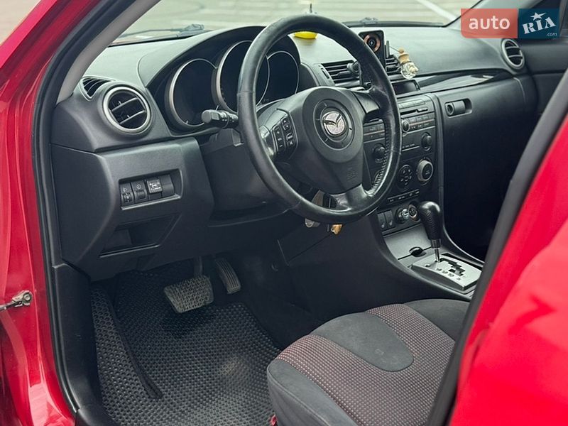 Хетчбек Mazda 3 2005 в Кременчуці