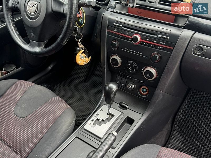 Хетчбек Mazda 3 2005 в Кременчуці