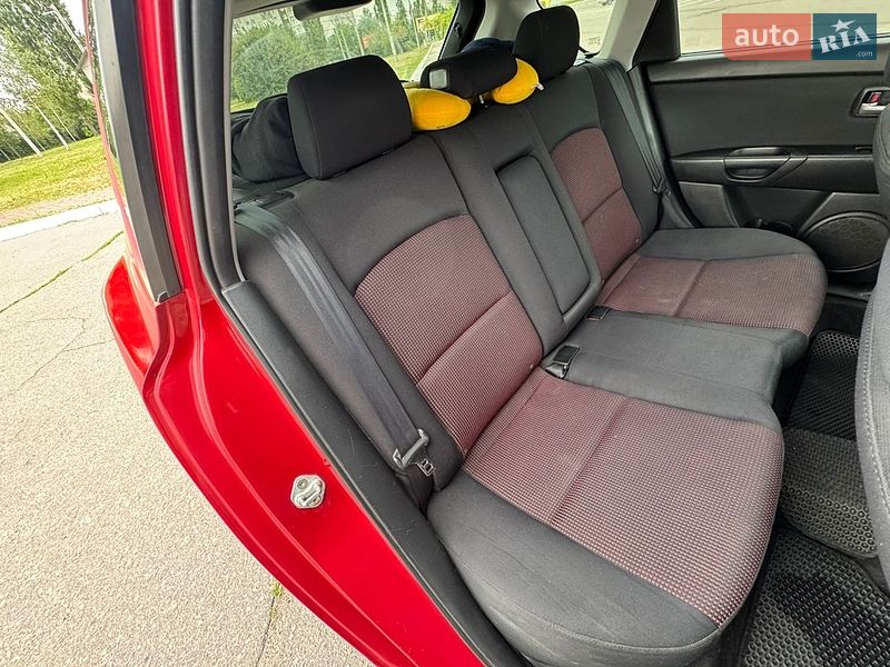 Хетчбек Mazda 3 2005 в Кременчуці