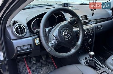 Седан Mazda 3 2005 в Херсоні