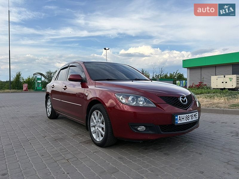 Хэтчбек Mazda 3 2009 в Павлограде