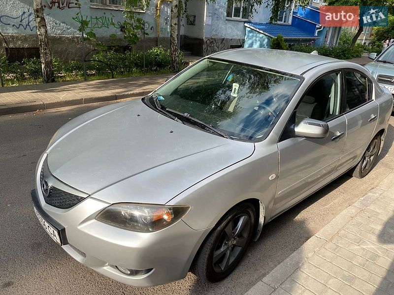 Седан Mazda 3 2005 в Луцьку