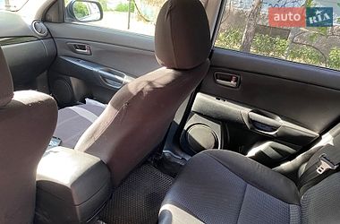 Седан Mazda 3 2005 в Луцьку