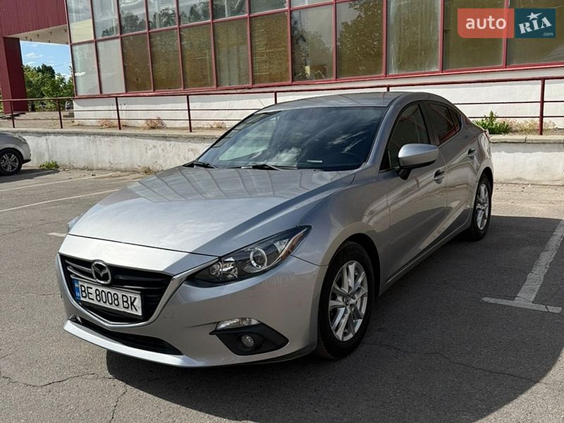 Седан Mazda 3 2014 в Николаеве