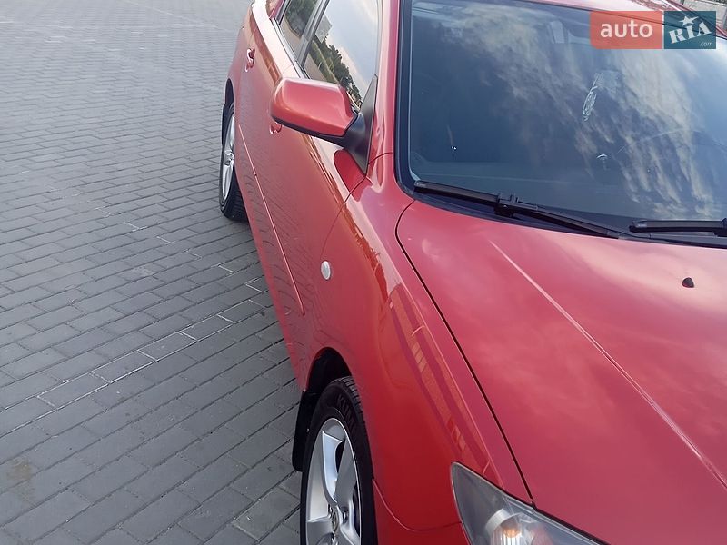 Седан Mazda 3 2006 в Апостолово