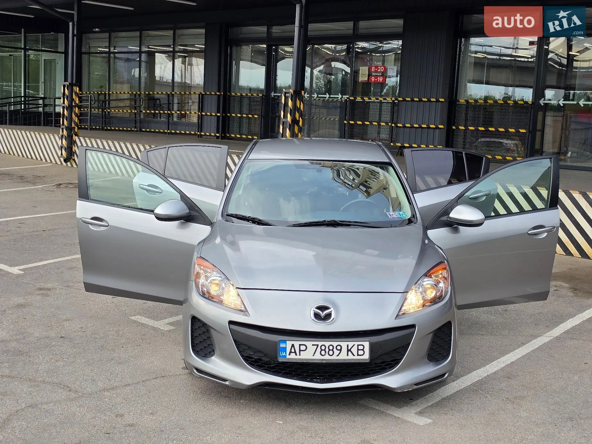 2011 Mazda 3 - мініатюра 12