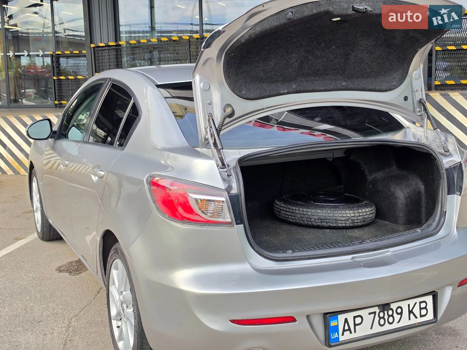 2011 Mazda 3 - мініатюра 46