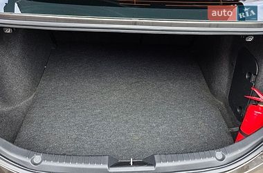 Седан Mazda 3 2014 в Киеве