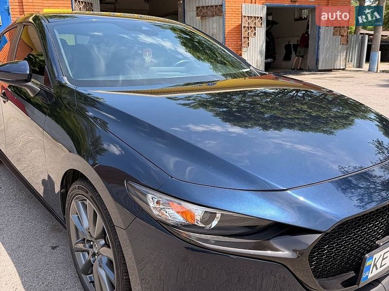 Mazda 3 2019