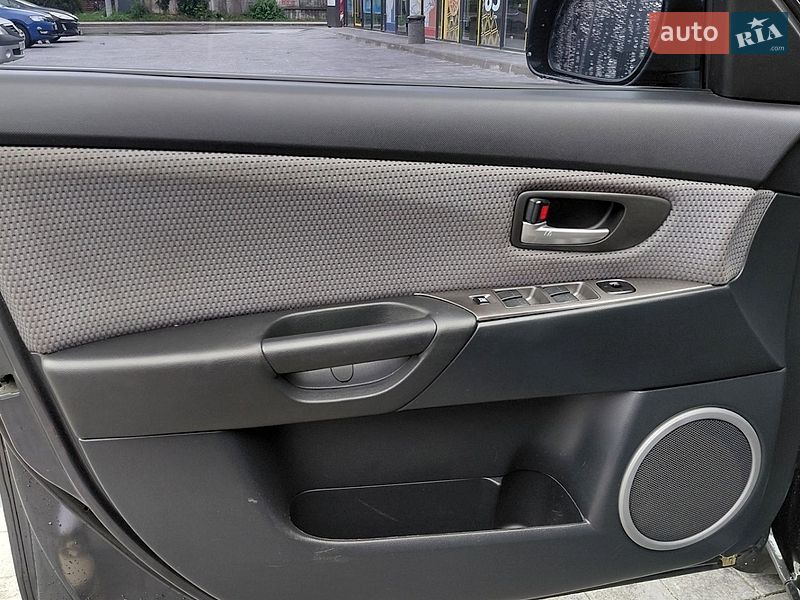 Седан Mazda 3 2007 в Білій Церкві