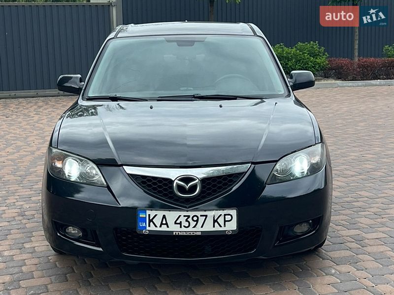 Седан Mazda 3 2008 в Киеве