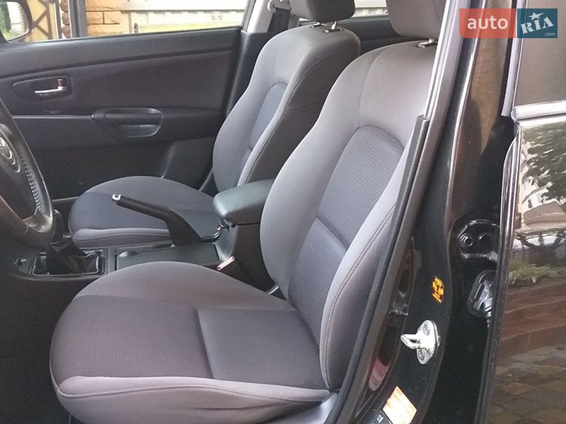 Хэтчбек Mazda 3 2009 в Виннице