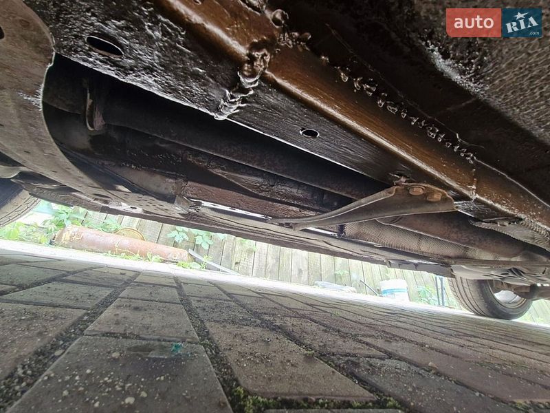 AUTO.RIA – Продам Мазда 3 2005 (KA6914EB) бензин 1.4 хетчбек бу в