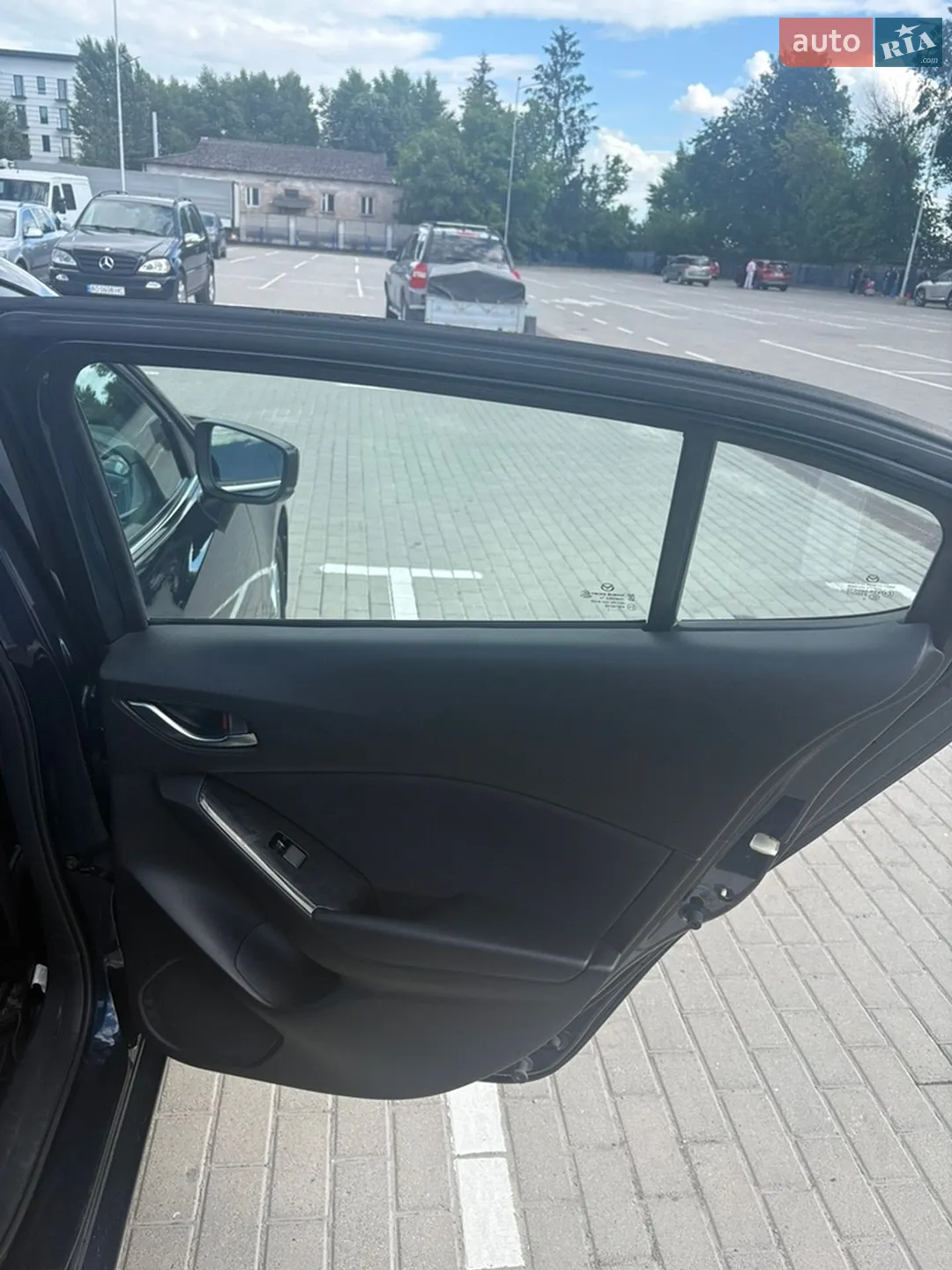 2017 Mazda 3 - мініатюра 16