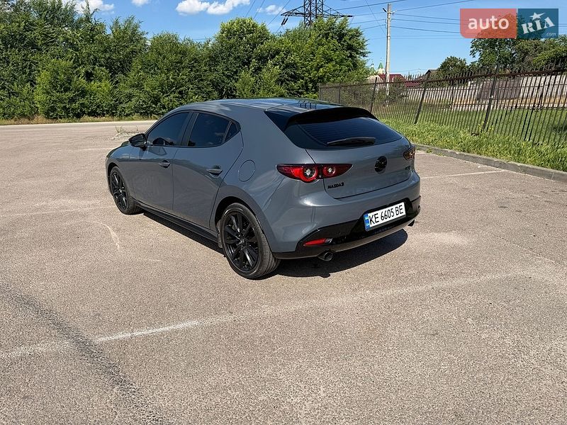 Хетчбек Mazda 3 2022 в Дніпрі