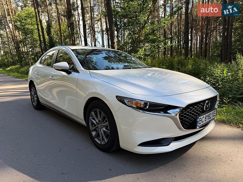 Седан Mazda 3 2024 в Львове