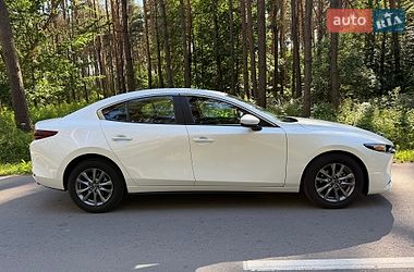 Седан Mazda 3 2024 в Львове