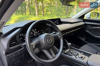 Седан Mazda 3 2024 в Львове