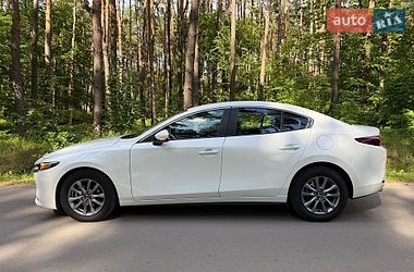 Седан Mazda 3 2024 в Львове