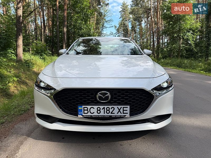 Седан Mazda 3 2024 в Львове