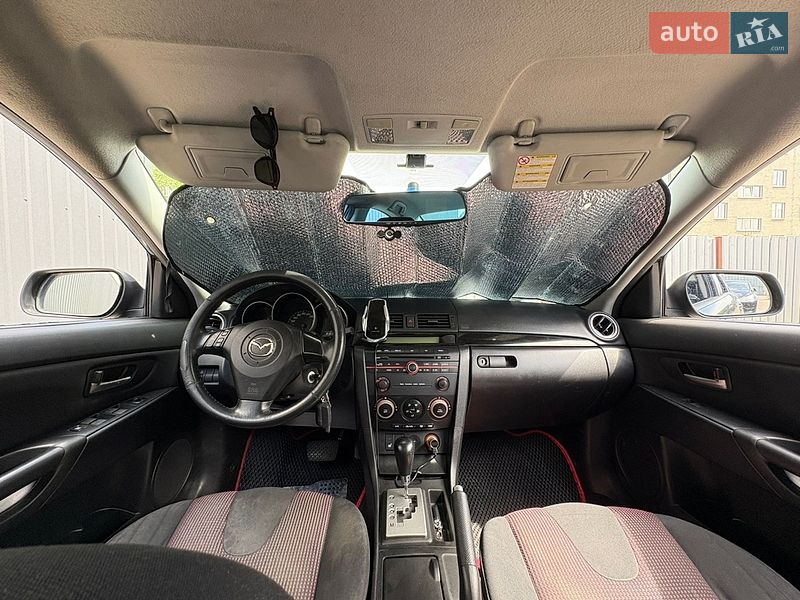Седан Mazda 3 2006 в Киеве