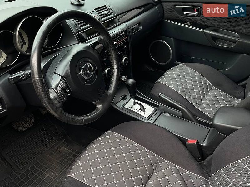 Седан Mazda 3 2008 в Полтаве