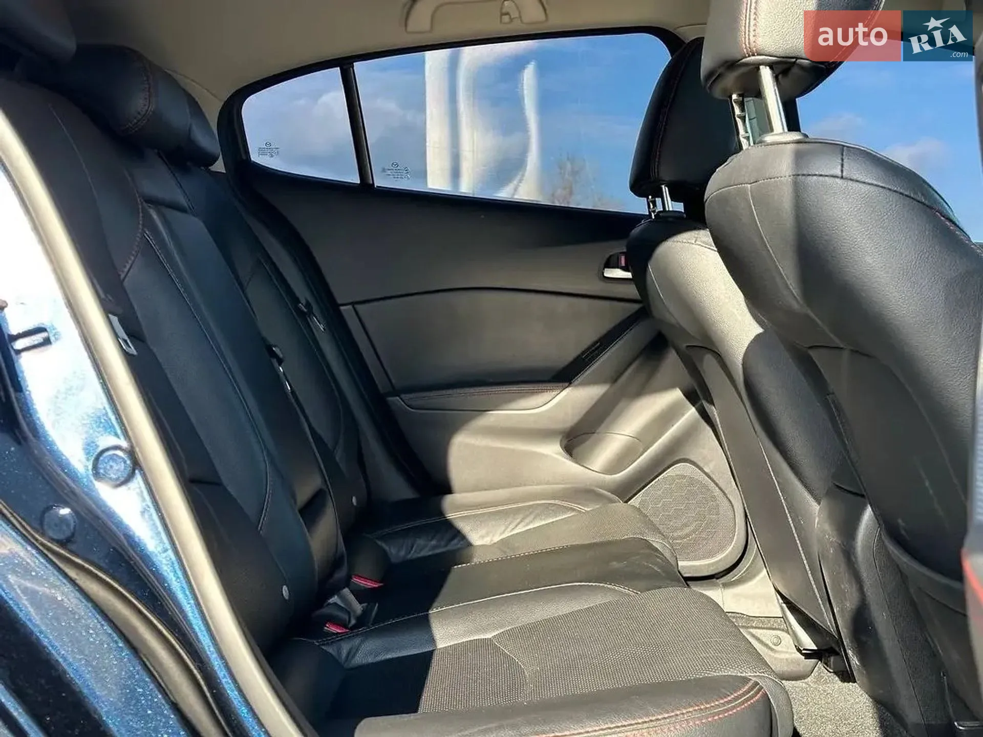 2015 Mazda 3 - мініатюра 8