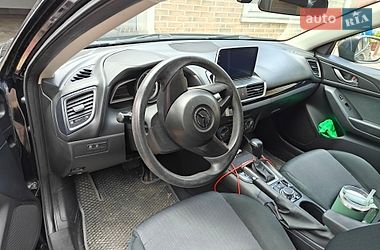 Седан Mazda 3 2014 в Луцьку
