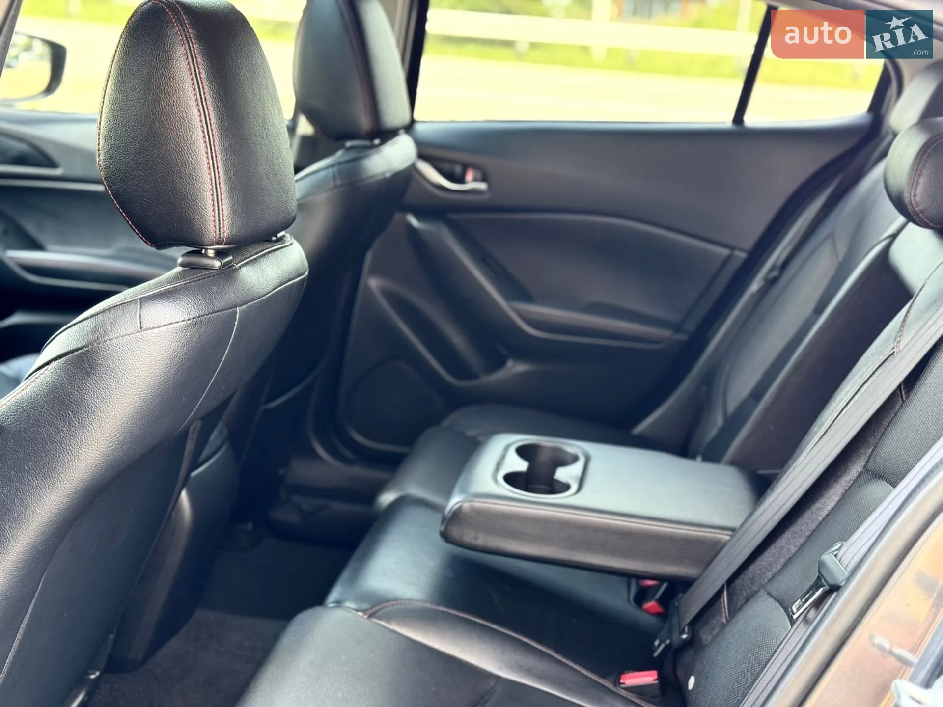 2014 Mazda 3 - мініатюра 28