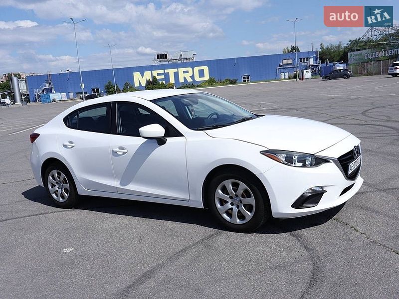 Mazda 3 2016