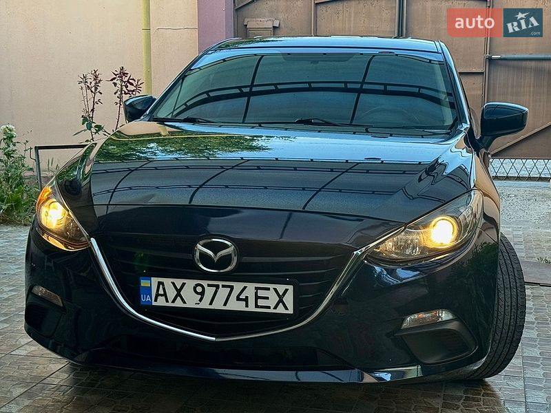 Седан Mazda 3 2013 в Одессе