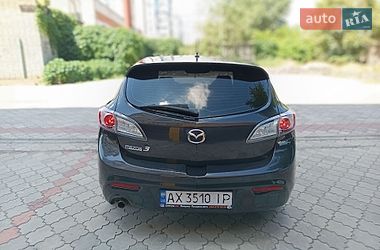 Хэтчбек Mazda 3 2012 в Днепре