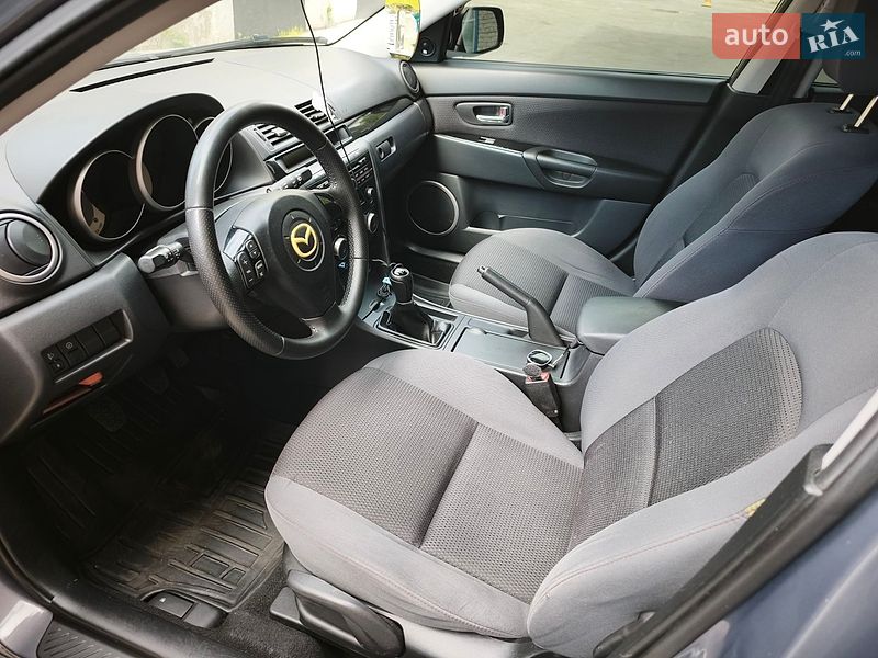 Хетчбек Mazda 3 2008 в Дніпрі