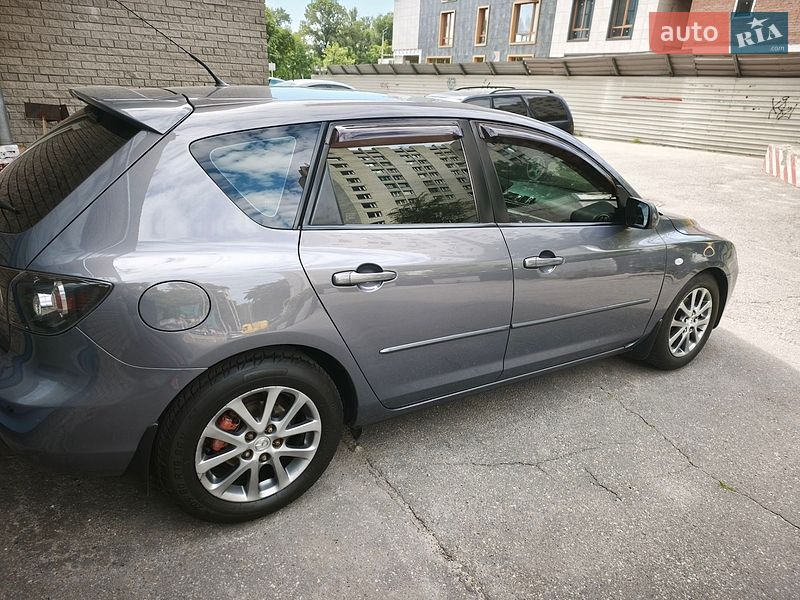 Хетчбек Mazda 3 2008 в Дніпрі